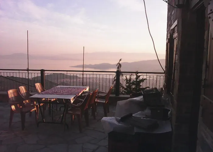 Kirmilis Mansion Lägenhet