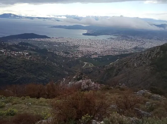 Kirmilis Mansion Lägenhet *